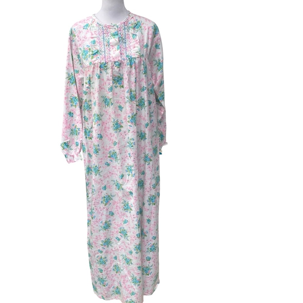 Floral Long Sleeve Nightgown - Pink and Green Vintage J C Penny GrandmaCore L‎